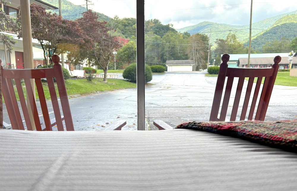 Castlewood Inn - photo 56