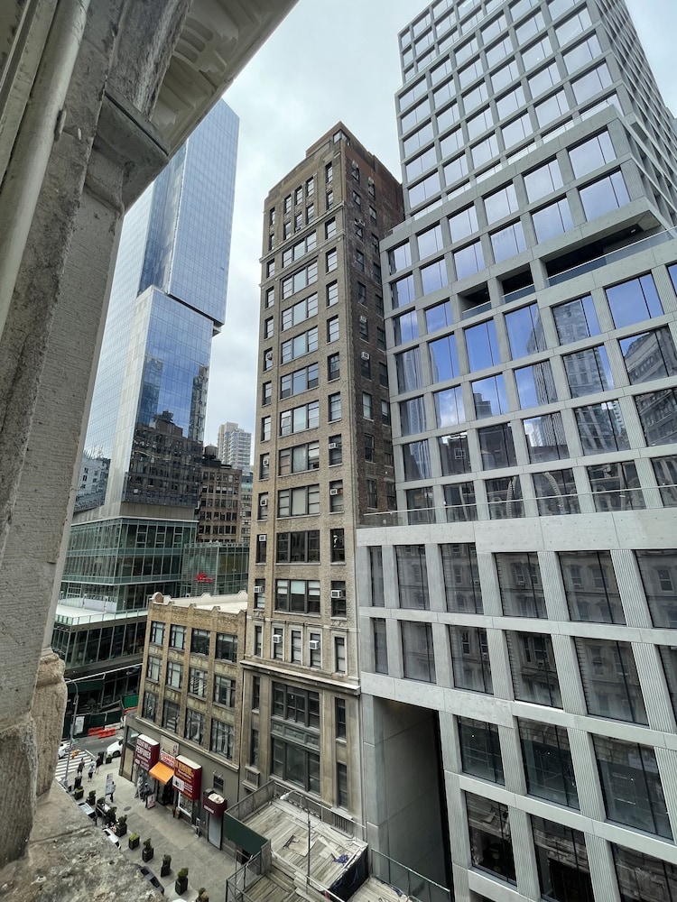Hotel and the City Midtown - photo 200