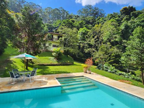 Casa Vargem Alegre 4 Quartos Piscina Gourmet E Condominio Completo — 4-Star Luxury Hotel in Petropolis, Brasil