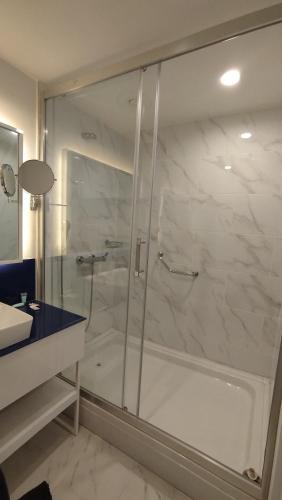 Orbi Sea View Studio Apartment
