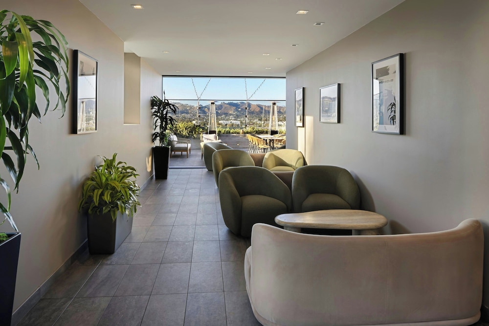 AC Hotel by Marriott Beverly Hills - photo 22
