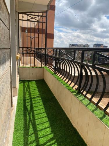 Cozy and Modern 2 Bedroom MIREMA