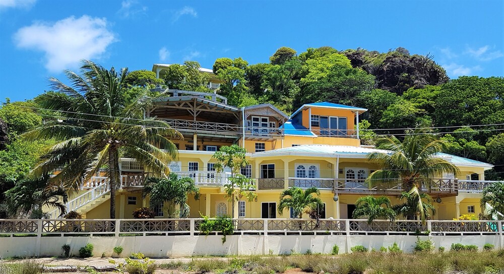 The Islander’s Inn in Unknown City, Saint Vincent and the Grenadines