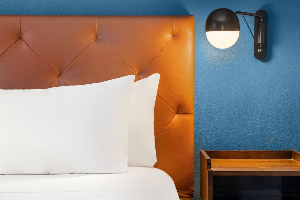 Four Points by Sheraton Greensboro Airport - photo 8