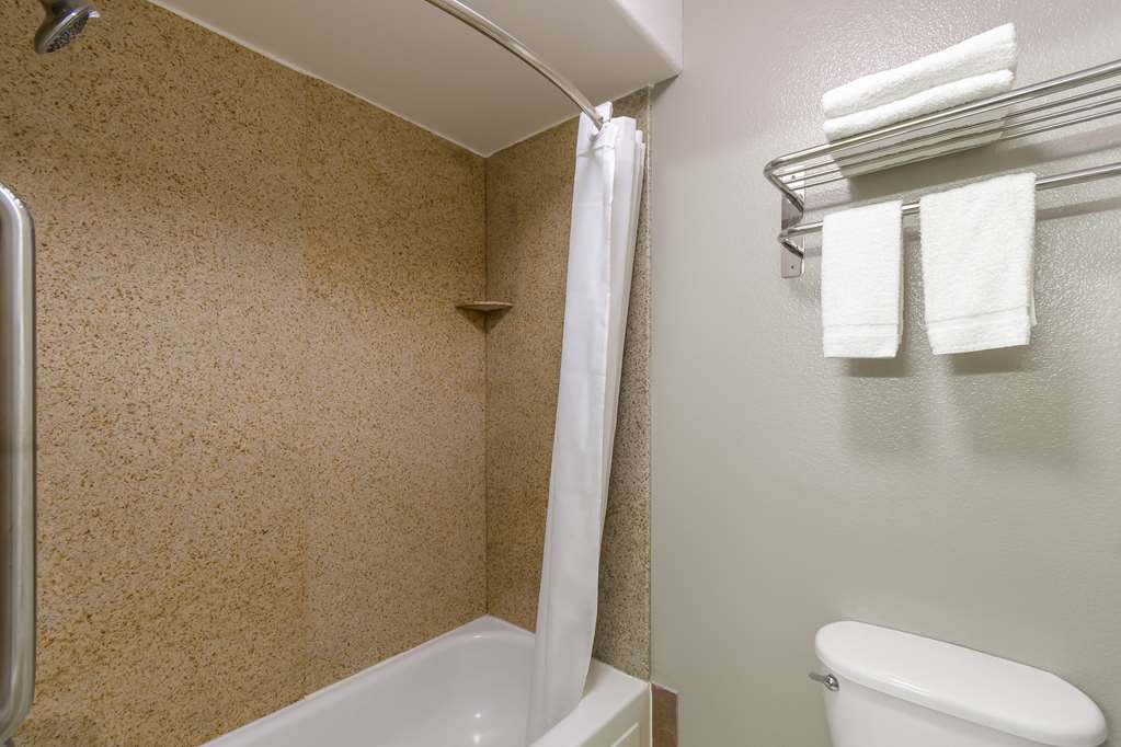 Motel 6 San Jose CA Convention Center - photo 12