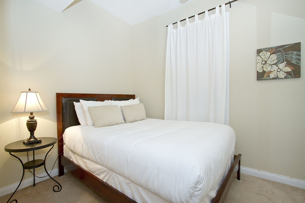 Lovely 3BR in Lake View by Sonder - photo 3