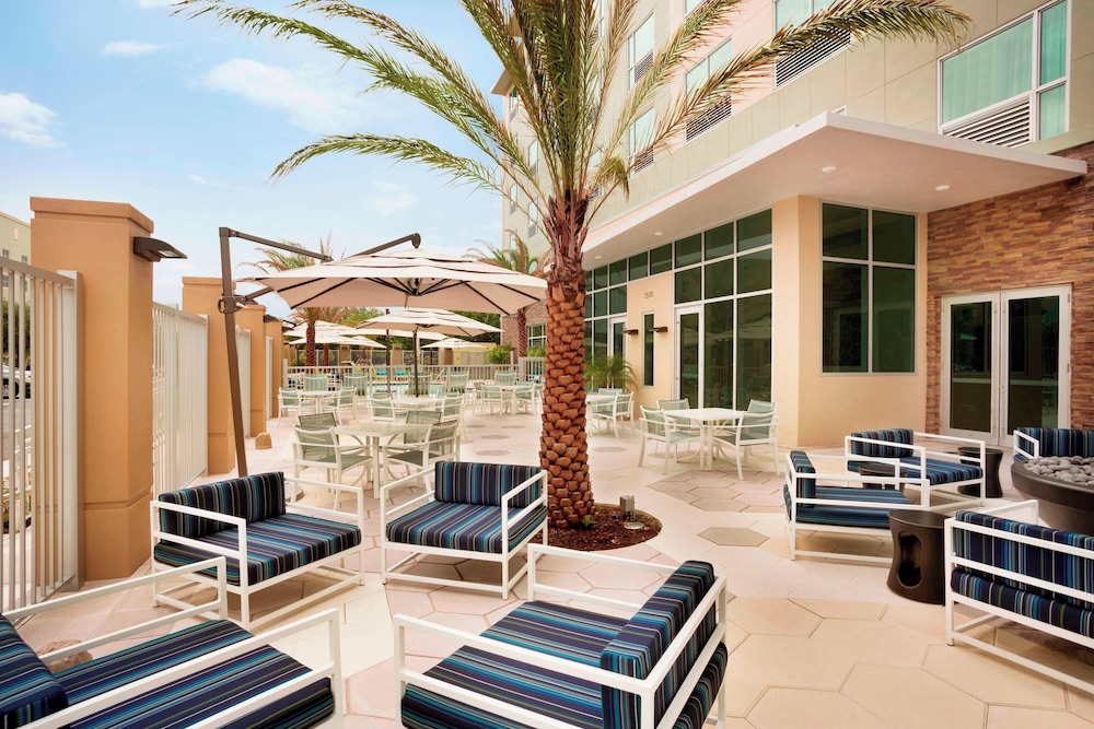 Four Points by Sheraton Miami Airport - photo 20