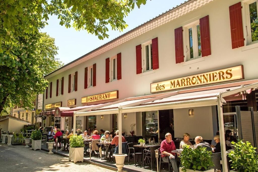Hôtel Restaurant Les Marronniers — hotel in Thueyts
