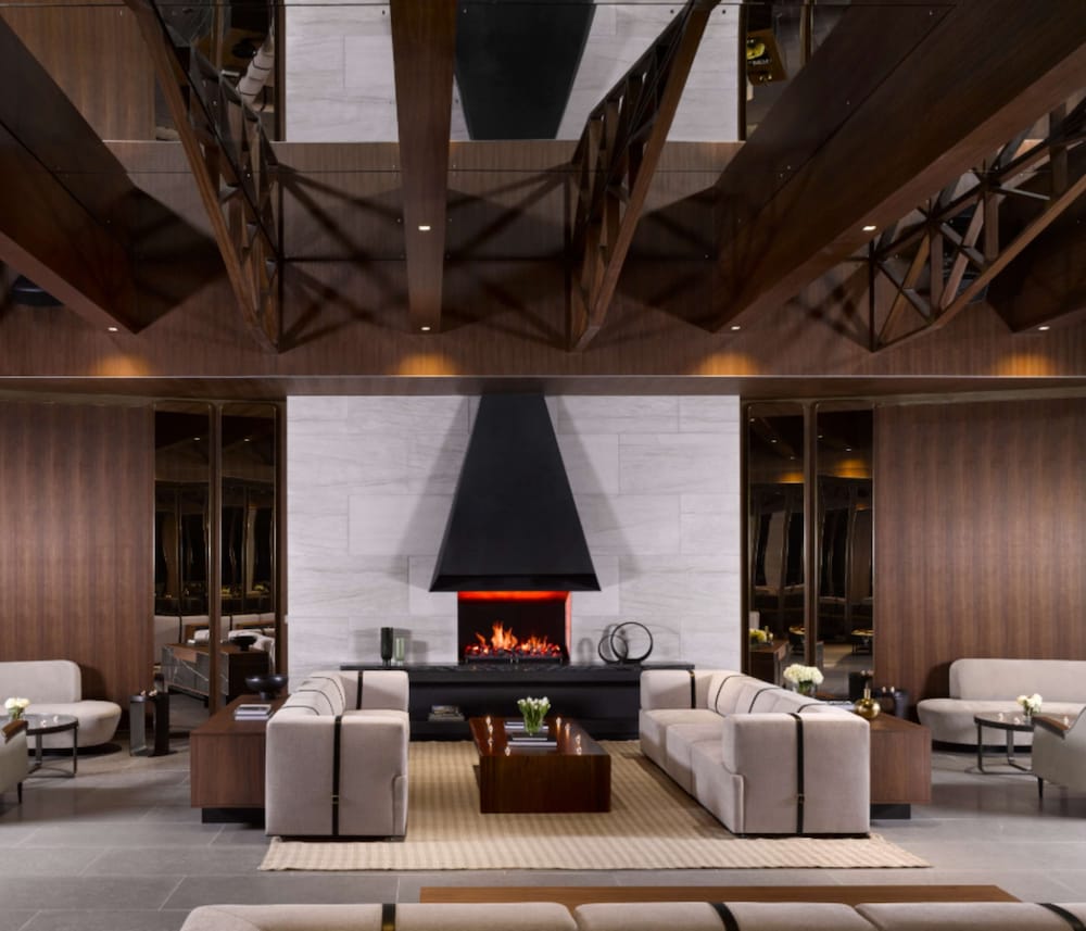 C. Baldwin Curio Collection by Hilton - photo 45