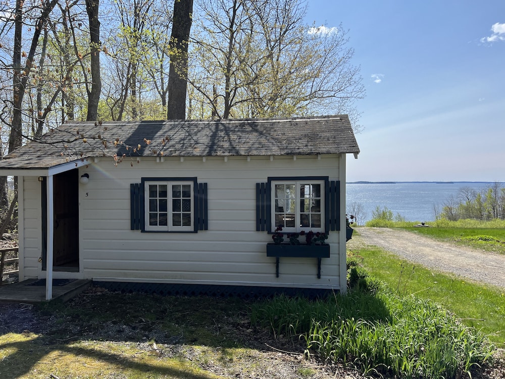 The High Tide Inn - photo 91