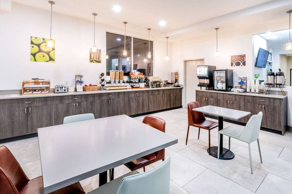 La Quinta Inn by Wyndham Steamboat Springs - photo 32