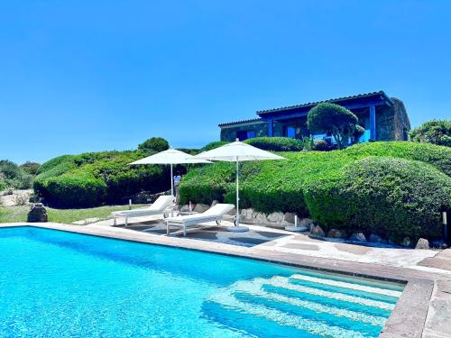 Villa Sunset Key to Villas — 4-Star Luxury Hotel in Castelsardo, Italy