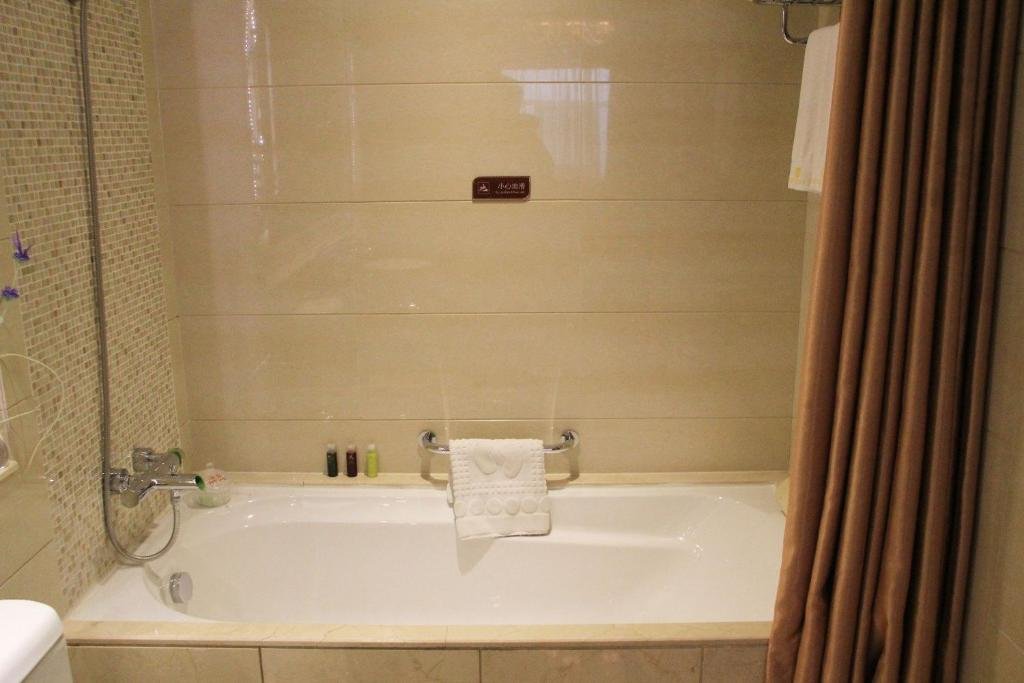 Kailai Shiji Hotel in Jingmen, People's Republic of China