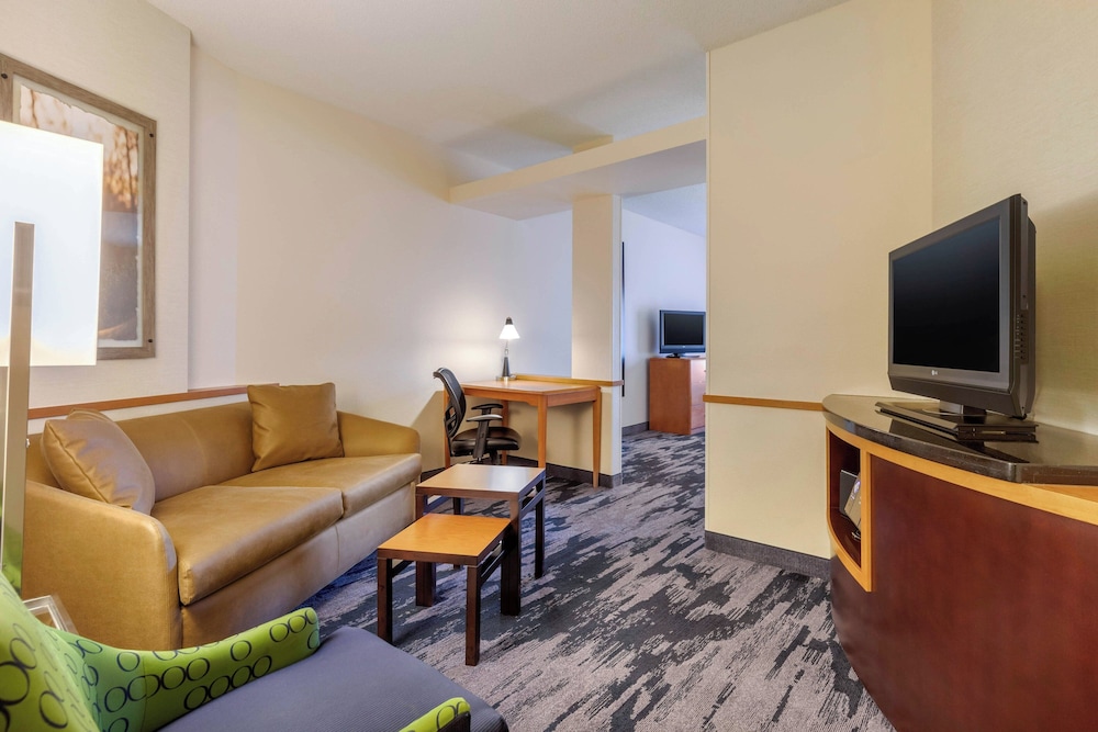 Fairfield Inn & Suites by Marriott Rockford - photo 16