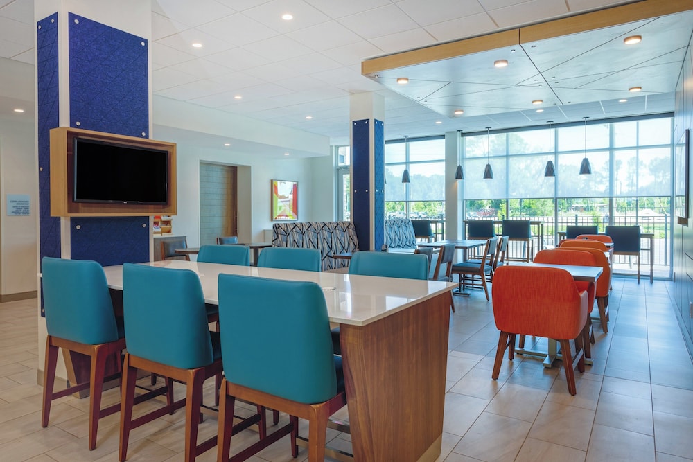 Holiday Inn Express Starke by IHG - photo 32