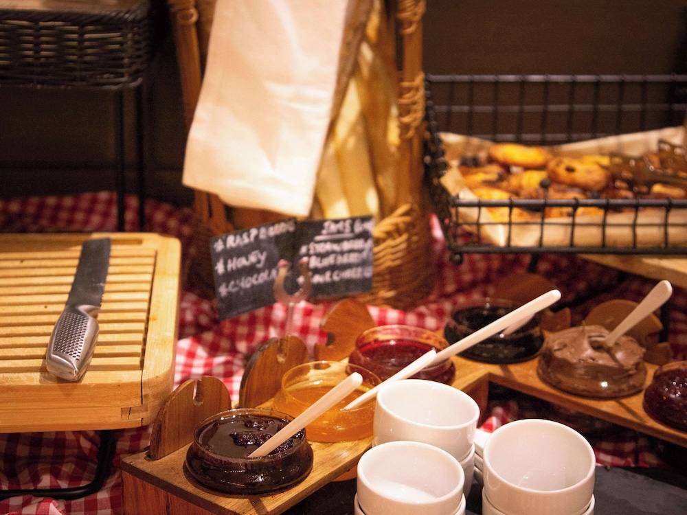 מזון ומשקאות