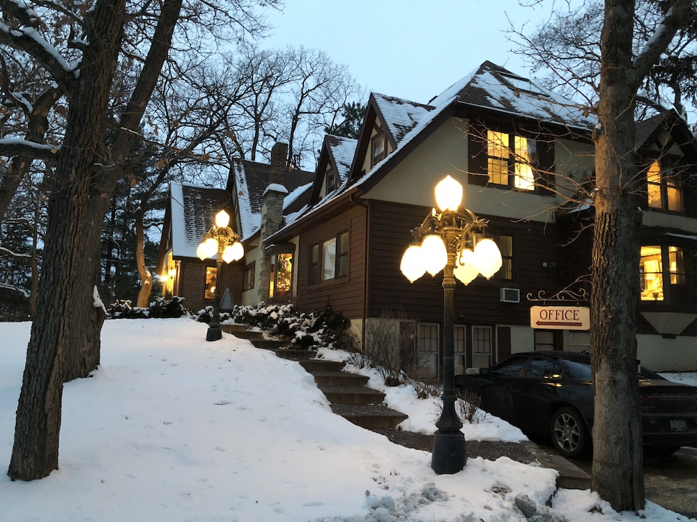 Otter Creek Eau Claire Altoona — 4-Star Luxury Hotel in Altoona, United States