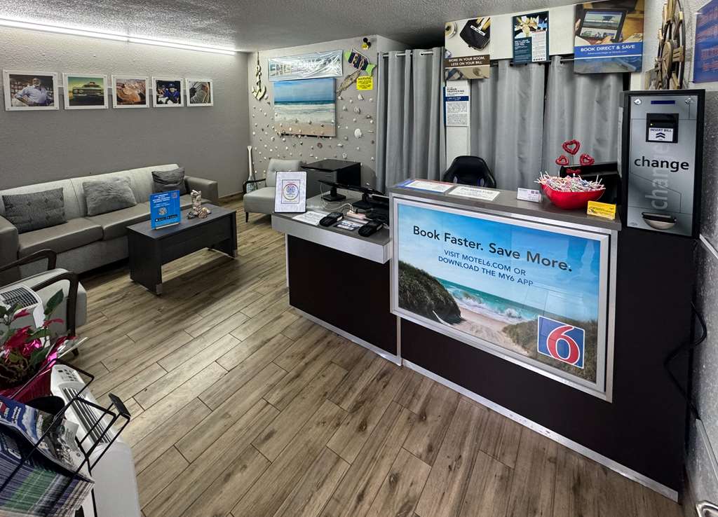 Studio 6 Englewood FL - photo 5