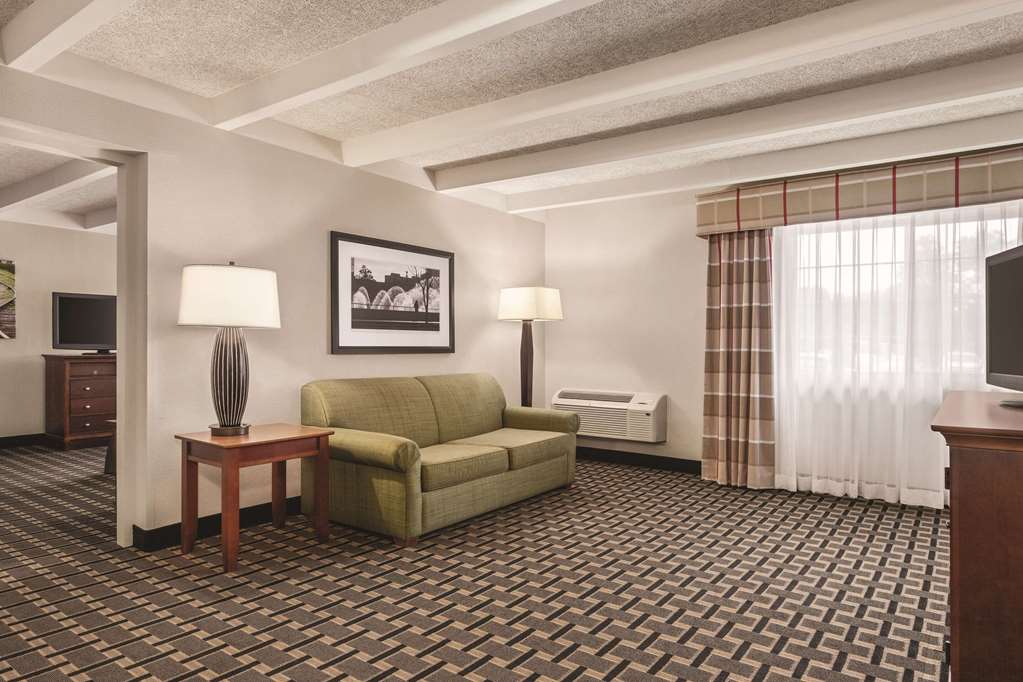 Country Inn & Suites by Radisson Woodbury MN - photo 10