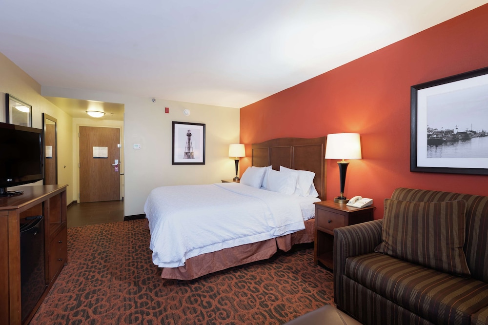 Hampton Inn Houma - photo 12
