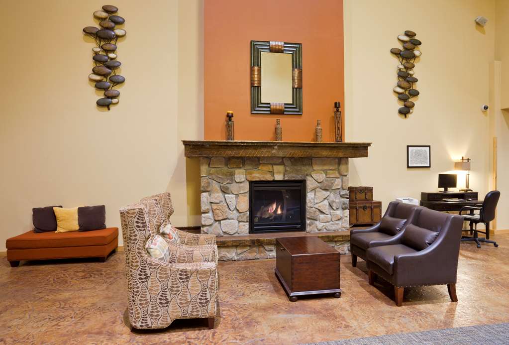 AmericInn by Wyndham Fargo Medical Center - photo 8