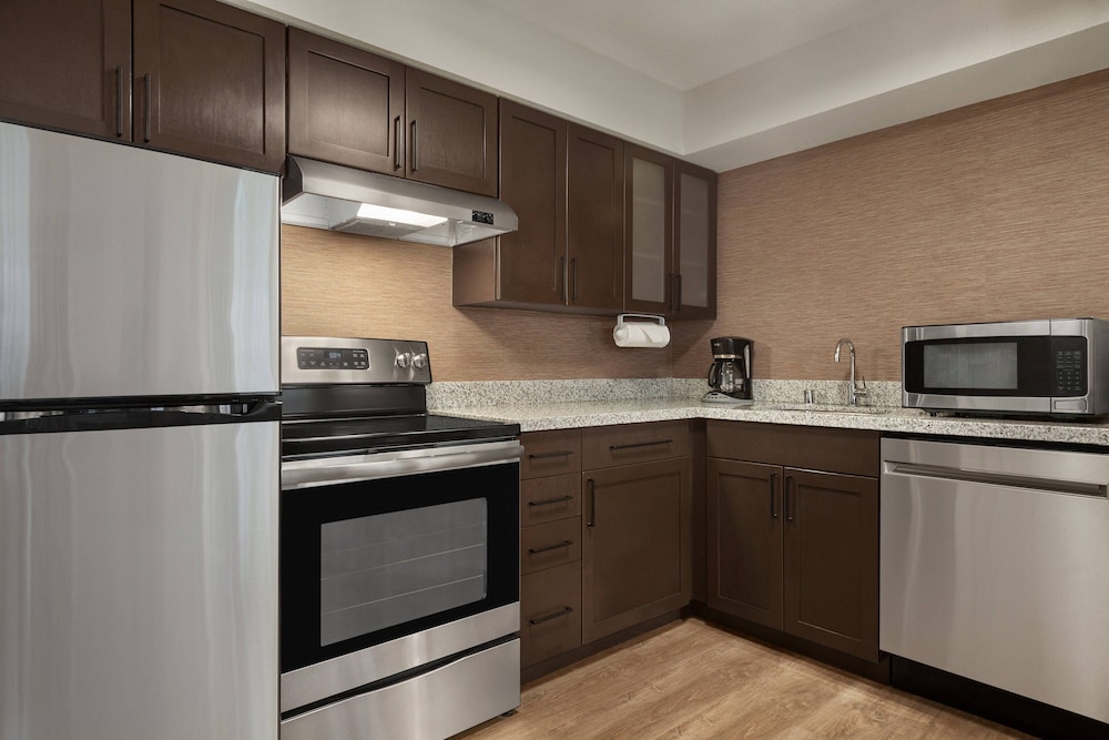 Residence Inn by Marriott Vacaville - photo 8