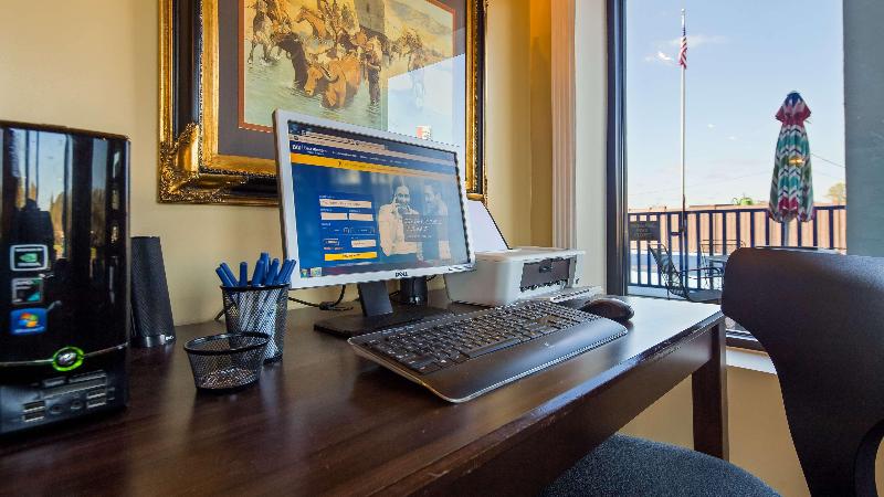 Quality Inn — Grand Forks