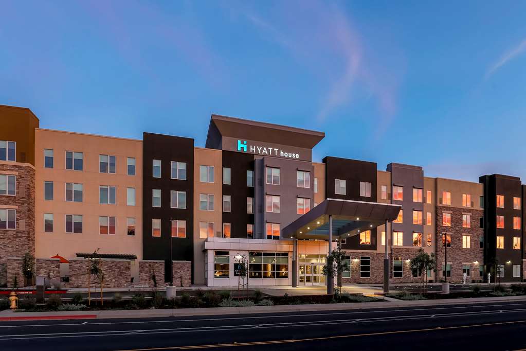 Hyatt House Davis - photo 19