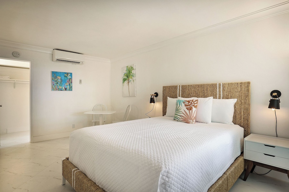 La Mer Suites - photo 11