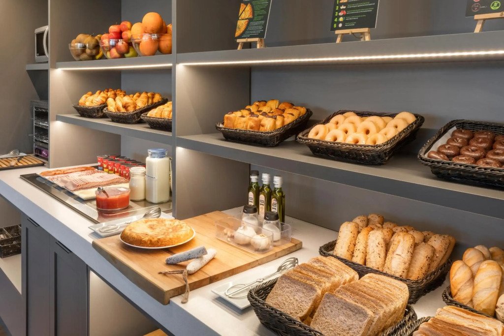 B B Hotel Lleida — Lleida