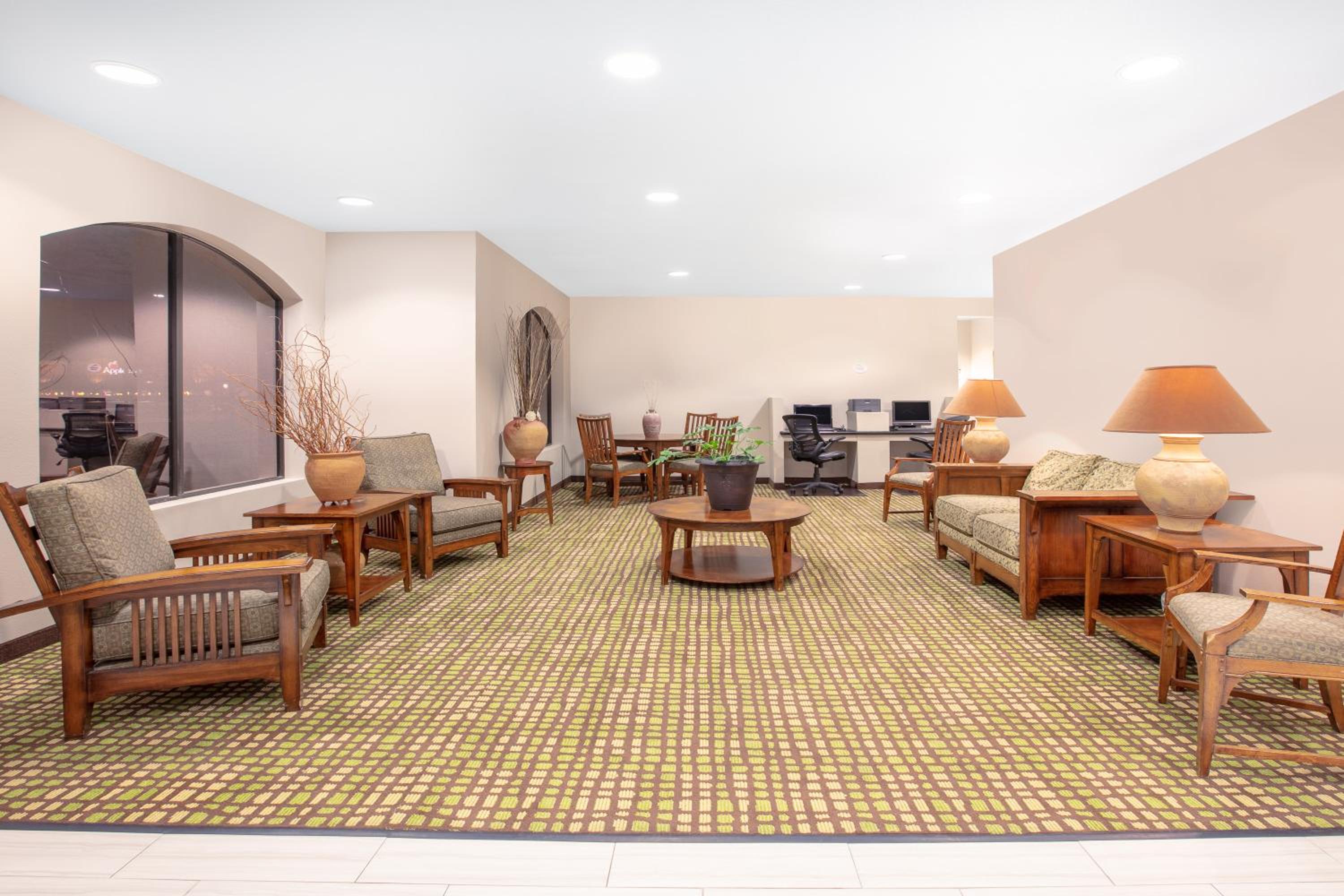 Baymont by Wyndham Roswell - photo 16