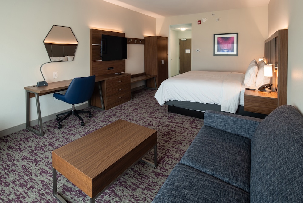 Holiday Inn Express and Suites Little Rock Downtown by IHG - photo 12
