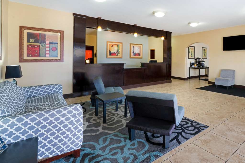 La Quinta Inn & Suites by Wyndham Morgan City - photo 6