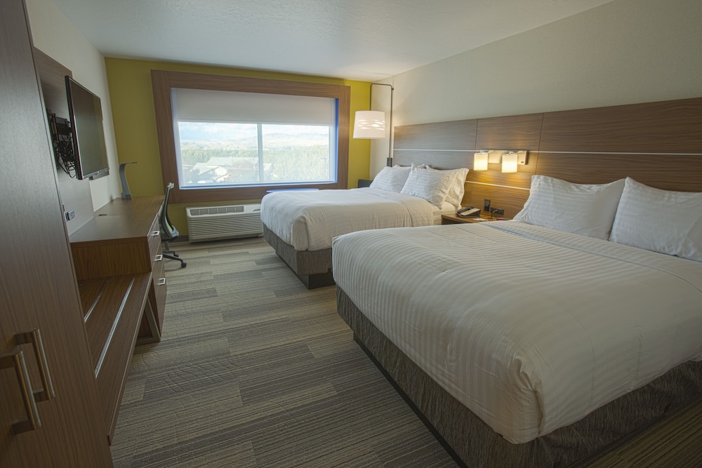 Holiday Inn Express & Suites Boise Airport by IHG - photo 5