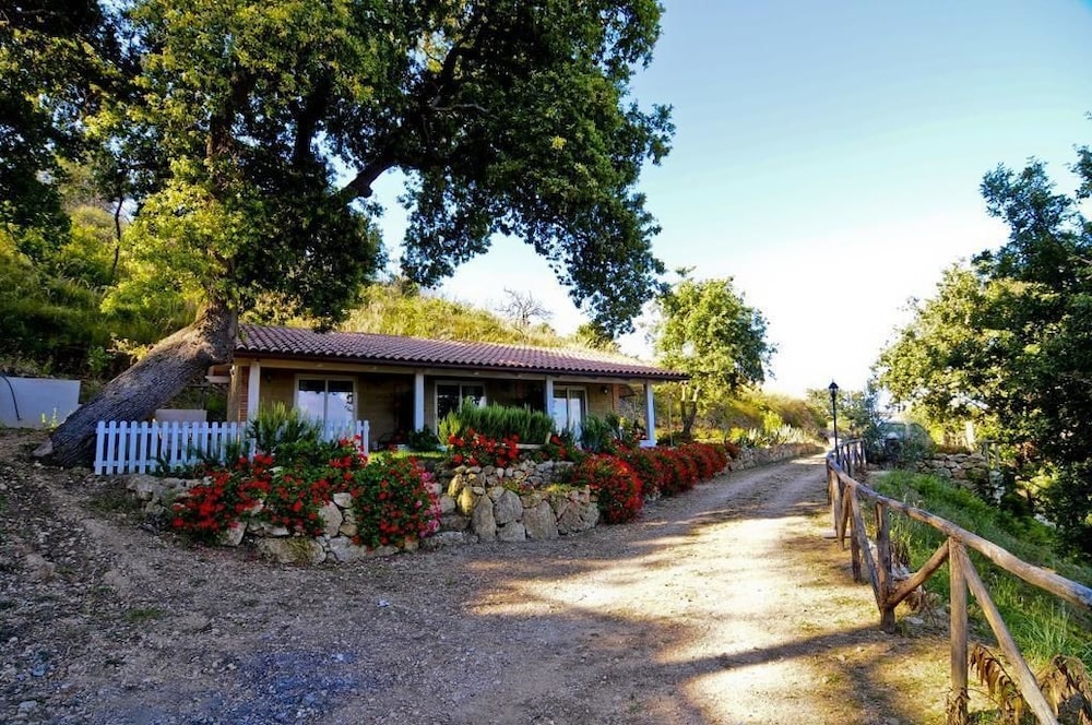 B&B Casa Casotto — 4-Star Luxury Hotel in Amantea, Italy