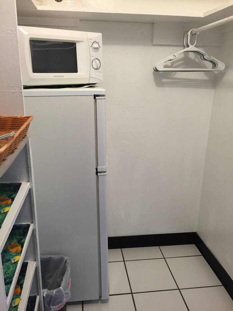 Sea Cove Resort Motel - photo 11