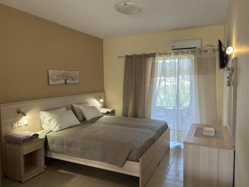 Spiros & Maria Hotel in Agios Stefanos, Greece