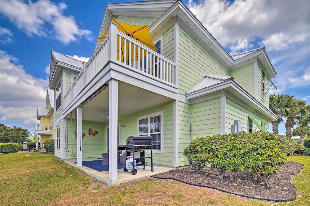 Spacious Family Retreat with Resort Amenities - photo 13