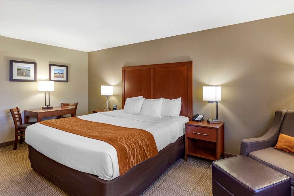 Comfort Inn Evansville Casper - photo 12