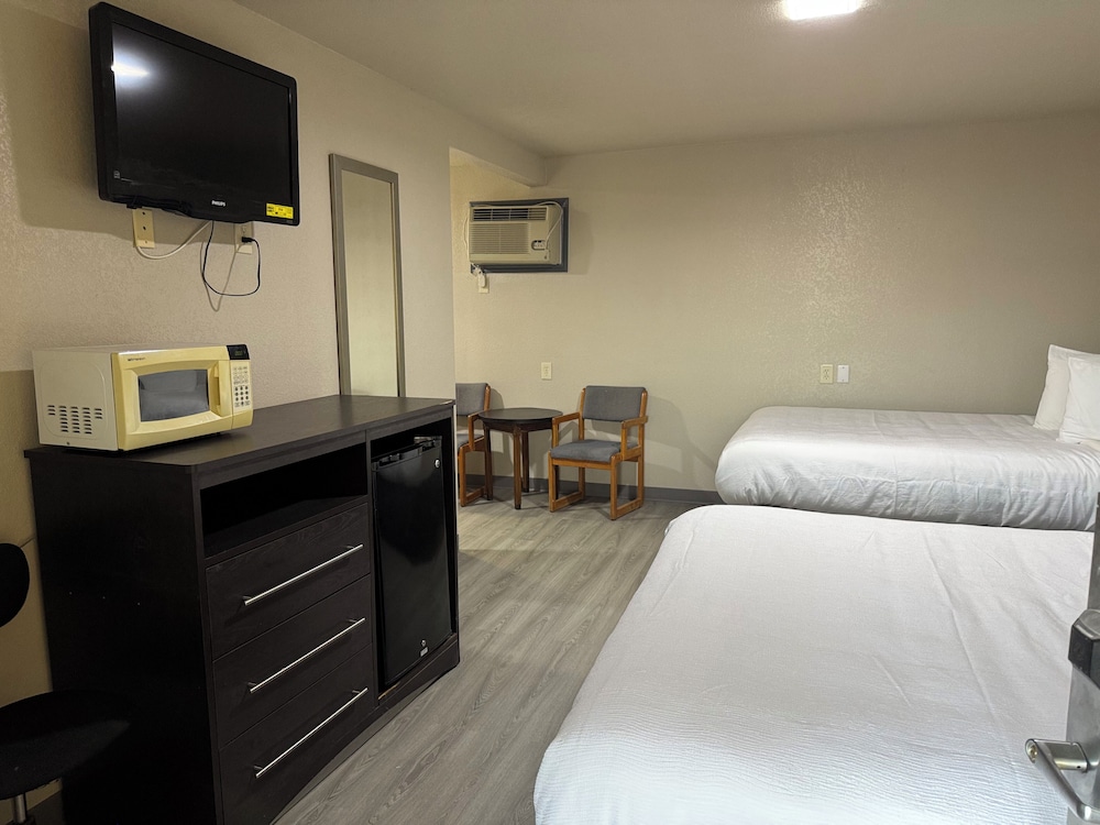 Executive Inn Crystal City - photo 10
