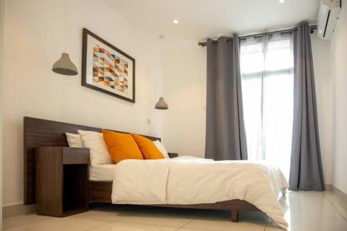 Luxury One Bed Apt w Balcony in Cantonment — 4-Star Luxury Hotel in Accra, Ghana