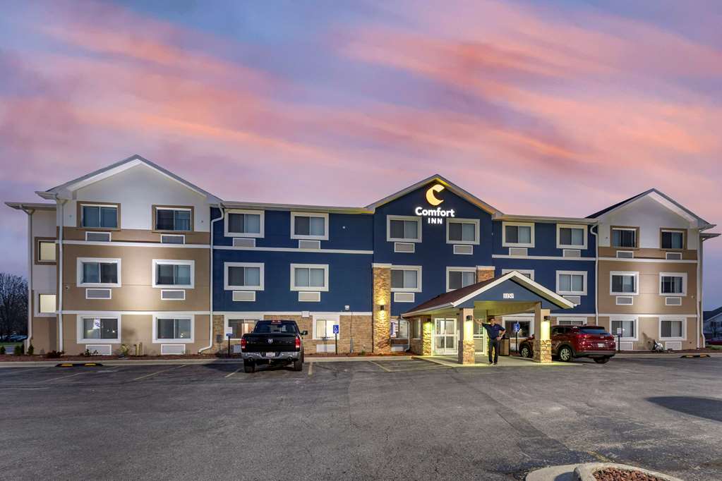 Comfort Inn Mount Pleasant Racine - photo 33