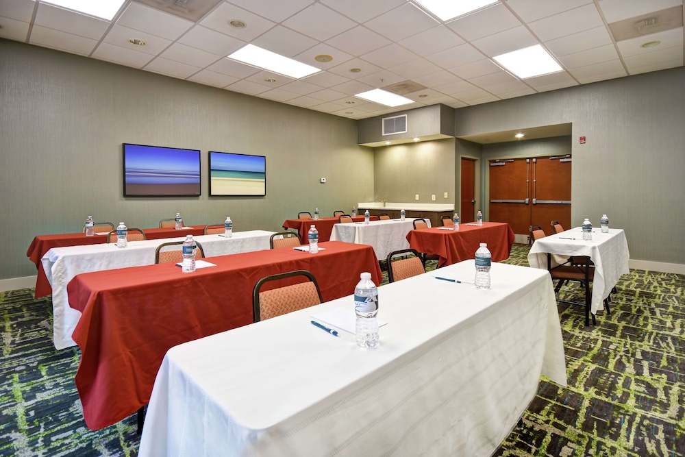 Homewood Suites by Hilton Ocala at Heath Brook - photo 32