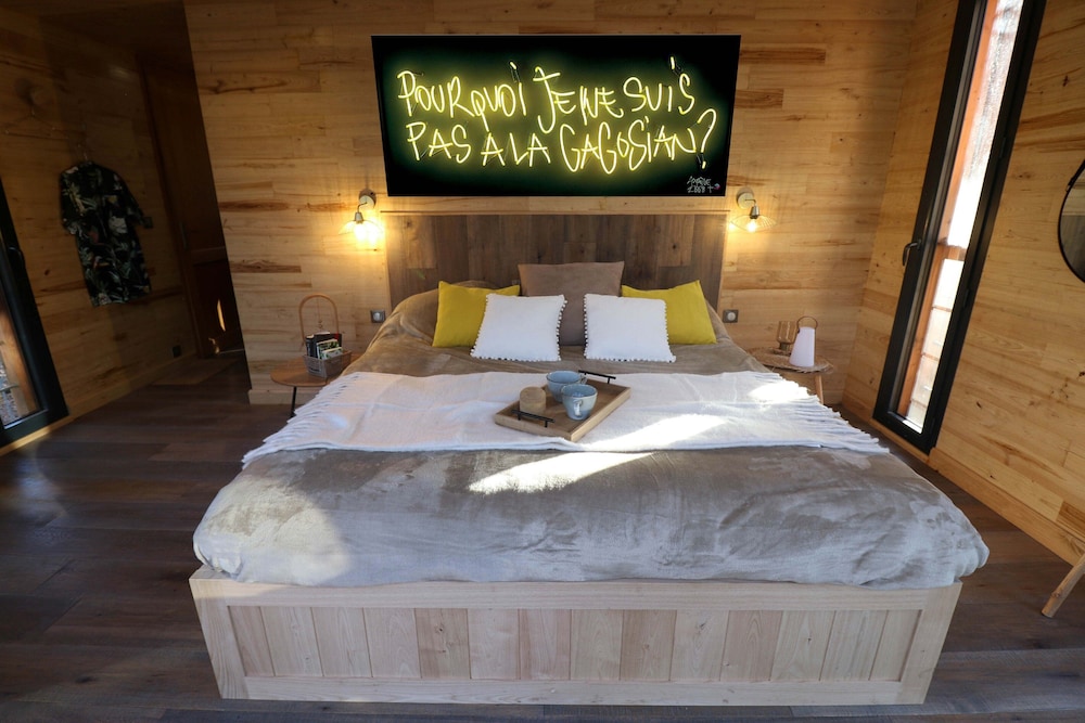 Loire Valley Lodges Hotel — Tours — photo 3