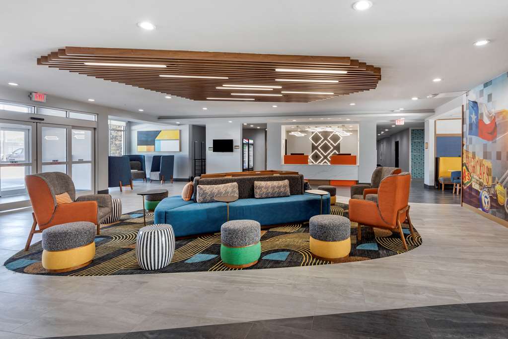 Best Western Plus Amarillo East Hotel - photo 2