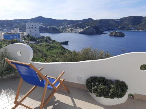 VisitPonza Villa Faro — 4-Star Luxury Hotel in Ponza, Italy