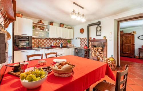 Three Bedroom Holiday Home In Bene Vagienna Cn — Bene Vagienna — photo 4
