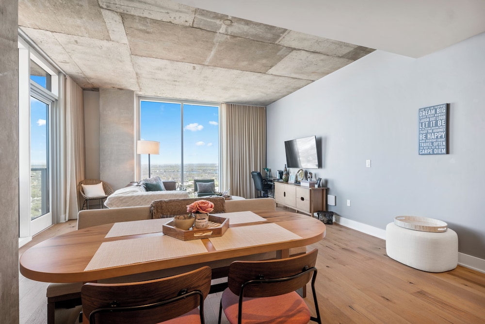 Austin Condo Hotel - photo 252