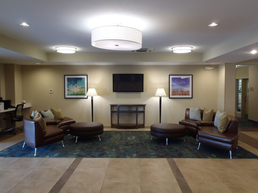 Candlewood Suites Dallas NW Farmers Branch by IHG - photo 19