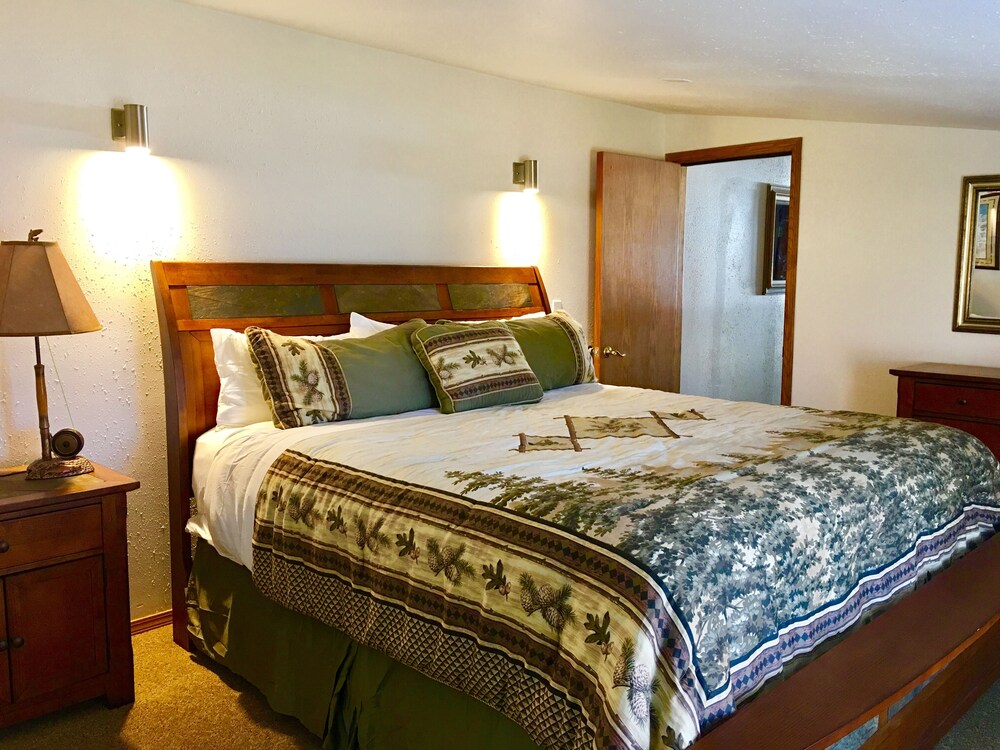 Driftwood Inn and Seaside Lodges - photo 13